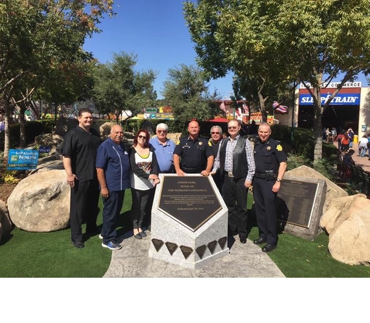 Fresno Chief of Police Jerry Dyer and Deputy Chief Pat Farmer at The Big Fresno Fair with Board Directors, Members and Friends. Picture 5 10-5-16