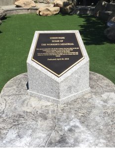 Memorial with Bronze Plaque. Picture 2